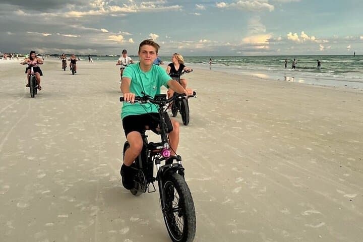 Mahahual Electric Bike Adventure: Coastline Tour to Colerain Lighthouse photo 6