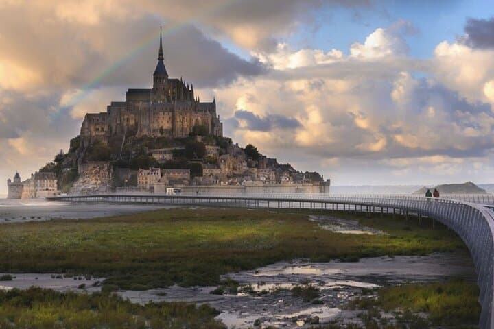 Private Walking Tour of Mont-Saint-Michel with Abbey Ticket