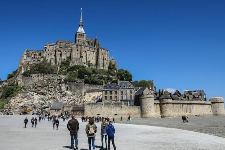 Private Walking Tour of Mont-Saint-Michel with Abbey Ticket photo 3