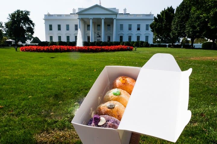 Underground Donut Tour Washington DC: Historic Downtown Donut Walking Tour
