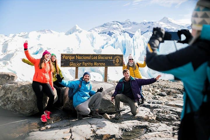 Blue Safari at Perito Moreno Glacier: Boat Ride and Coastal Walk photo 1
