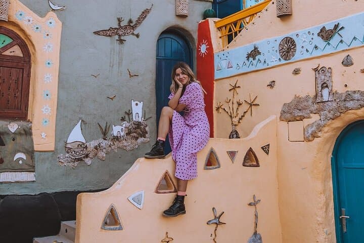 Aswan to Luxor 2-Night Nile Cruise with Hot Air Balloon and Flights from Cairo