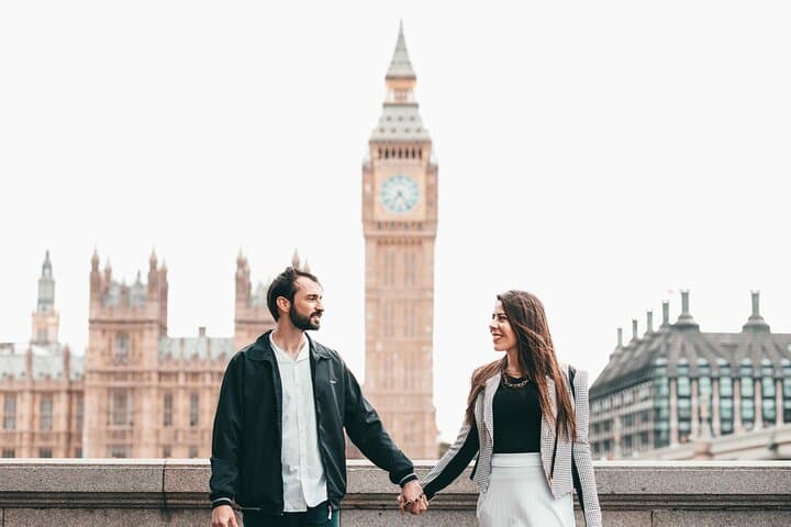 Private London Photoshoot: Capture Iconic City Moments with a Professional photo 2