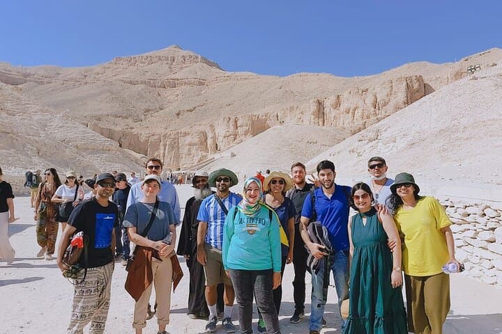Luxor 2-Day Private Tour: Hot-Air Balloon, Nile Felucca & Valley of the Kings