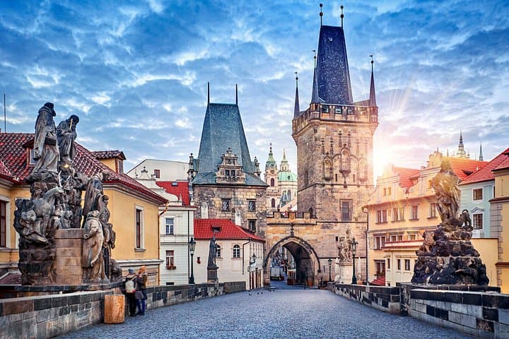 Prague Old Town Bike Tour: Charles Bridge, Astronomical Clock & River Routes photo 6