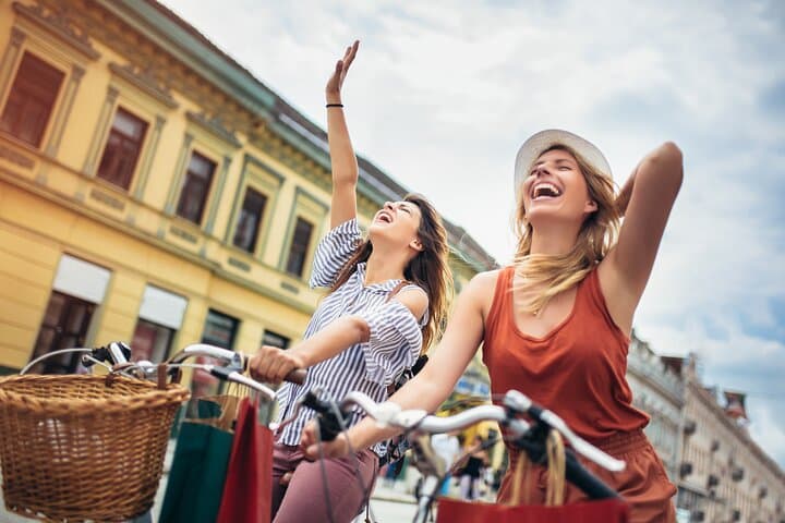 Effortless E-Bike Tour of Prague's Old, Lesser & New Towns photo 2