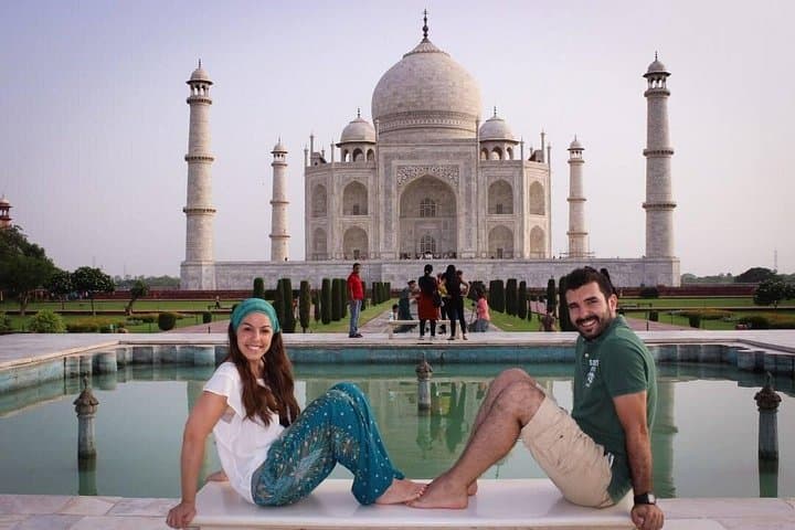 Gatimaan Express Day Trip: Delhi to the Taj Mahal by Superfast Train photo 2