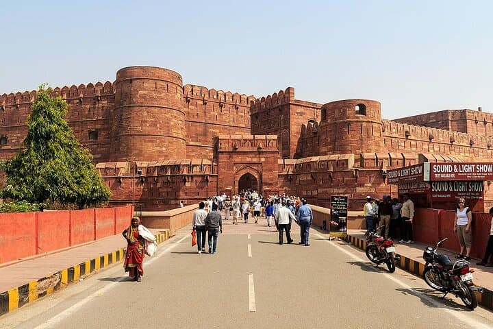 Taj Mahal Sunrise Private Day Trip from Delhi — Sunrise Tour & Agra Highlights photo 4