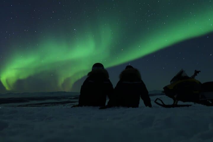 Snowmobile to Mt Ednamvarri: Northern Lights Tipi Dinner near Kiruna