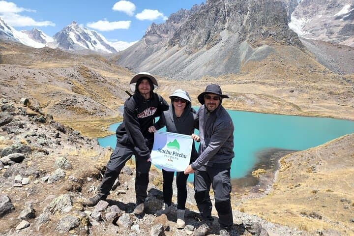 Ausangate 7 Lakes Full-Day Tour from Cusco — High-Andean Lagoons & Pacchanta Hot Springs photo 3