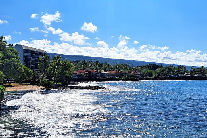 Custom Ali'i Drive Private Van Tour in Kona photo 3