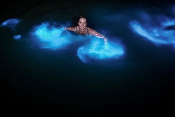 Luminous Lagoon Night Tour from Montego Bay: Bioluminescent Boat Experience