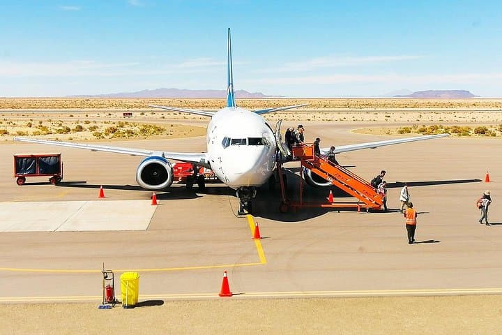 Full-Day Private Tour to Salar de Uyuni: Photos, Salt Flats & Sunset photo 4