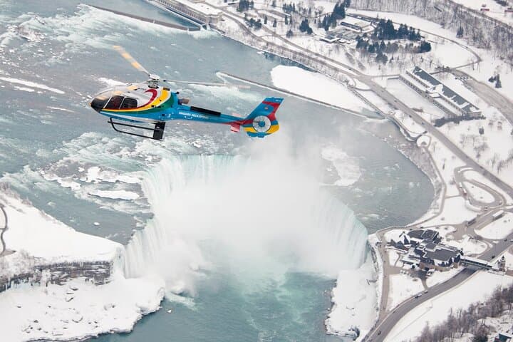 Niagara Falls Night Helicopter Tour — Winter Lights Flight photo 4
