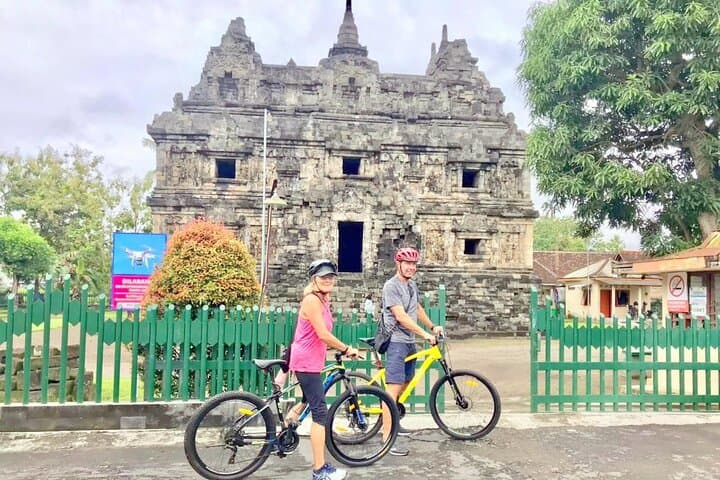 Cycle the Temples of Yogyakarta: Villages, Rice Fields & Temple Stops photo 4