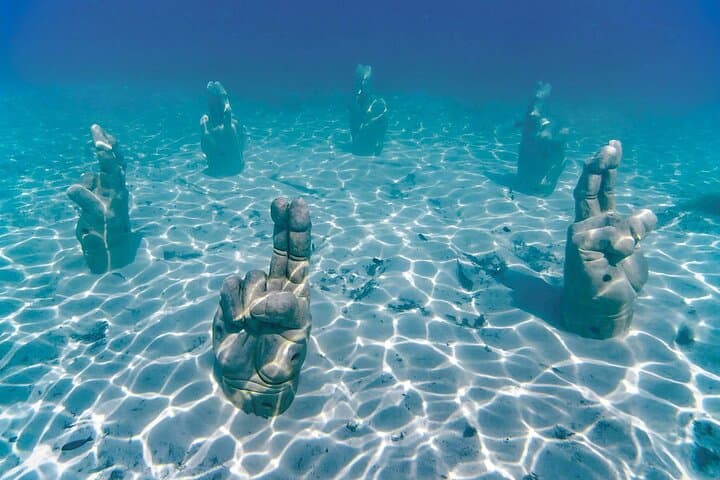 Isla Mujeres Full-Day Catamaran: Snorkel Reef, Premium Open Bar & Island Free Time photo 4