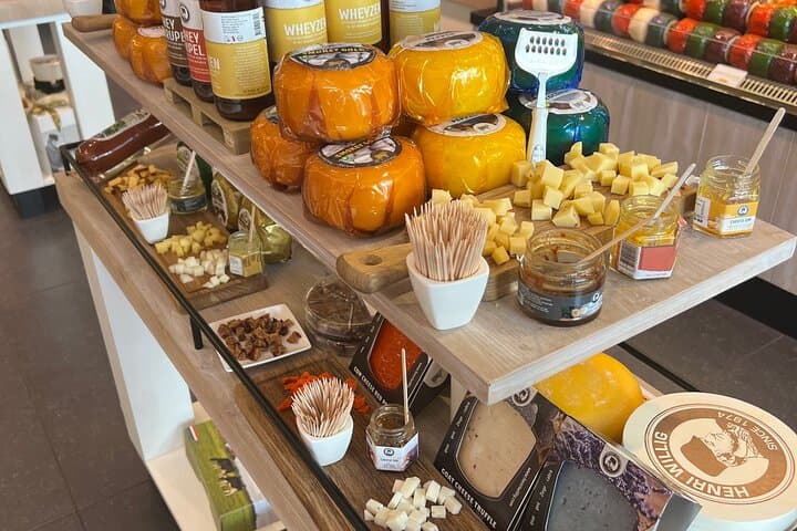 Private Amsterdam Food Tour: Cheese, Herring & Fries Walking Experience photo 4