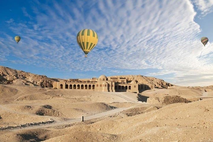 Sunrise Hot Air Balloon Over Luxor's West Bank Temples photo 3