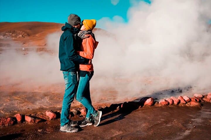 3-Day Private Flight Tour to Salar de Uyuni from La Paz photo 2