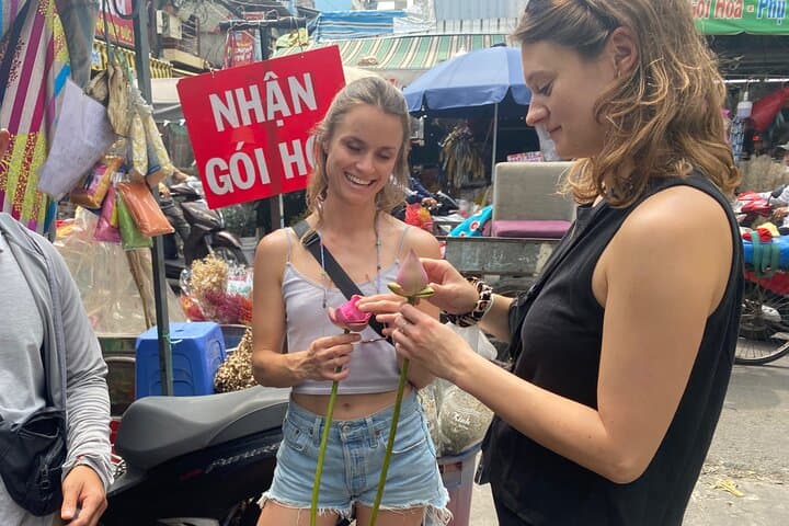 Saigon Off-the-Beaten-Path Walking Tour with University Guides photo 4