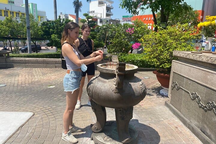 Saigon Off-the-Beaten-Path Walking Tour with University Guides photo 6