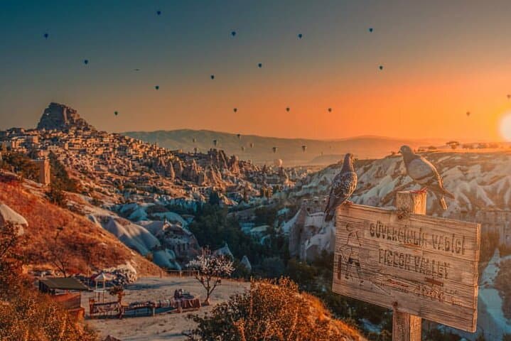 Private Cappadocia Tour with Airport Transfers — Custom Day in Göreme & Avanos photo 1