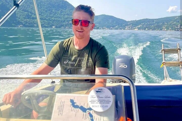 License‑Free Boat Rental on Lake Como: 40hp Open Boat with Awning