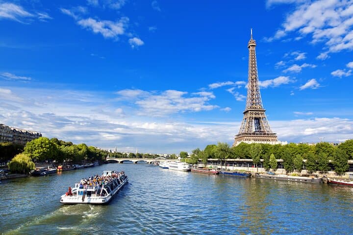 Paris All‑Inclusive Pass: 90+ Attractions, Seine Cruise & Museum Access photo 3