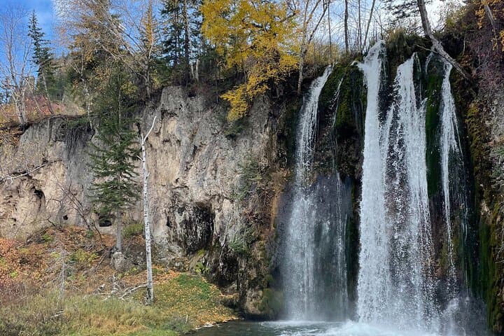 Spirit of the West — Devils Tower & Spearfish Canyon Full-Day Guided Tour photo 6