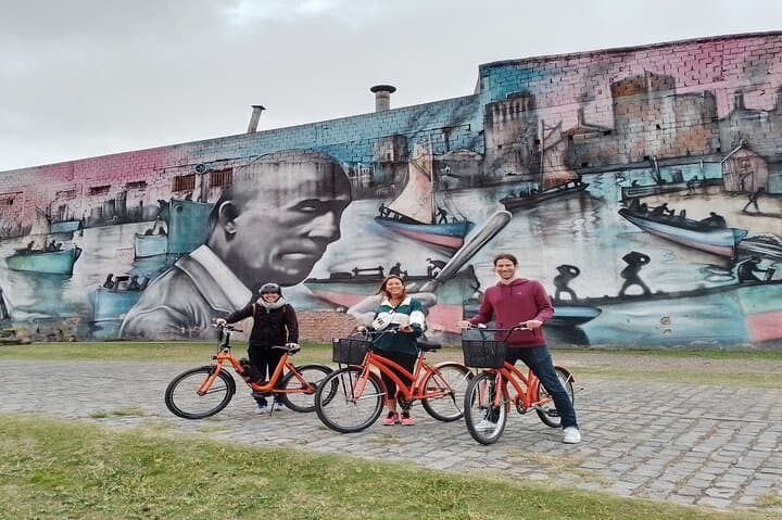 Buenos Aires Graffiti Bike Tour: San Telmo, La Boca & Barracas Street Art photo 3