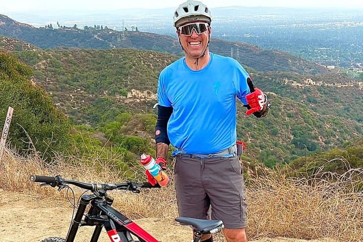 El Prieto Downhill Electric Mountain Bike Tour — Intermediate Singletrack in La Cañada Flintridge