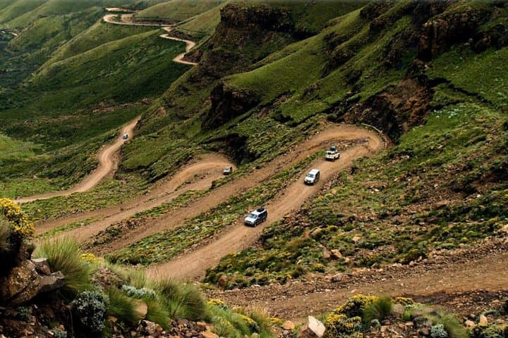 Sani Pass 4x4 Day Tour from Durban to Lesotho’s Highest Pub