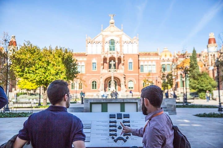 Madrid to Barcelona 9-Day Spain Tour: Andalusia, Valencia & Granada Highlights photo 3