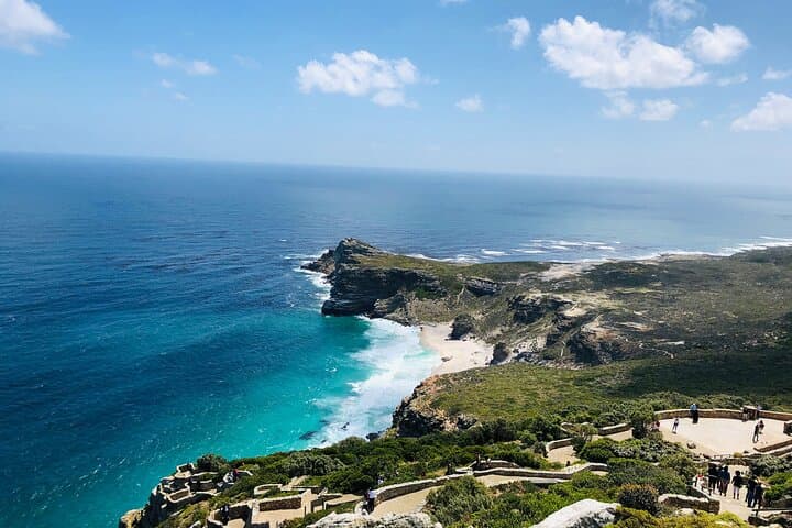 Full-Day Cape Peninsula Private Tour: Table Mountain, Cape Point & Boulders Penguins photo 5