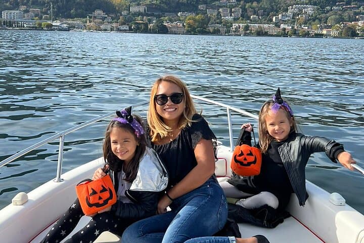 Self-Drive 4-Hour Boat Rental on Lake Como — 40hp, No-License Needed photo 2