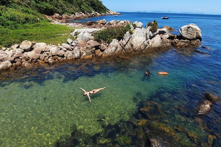 Snorkeling Macuco Island: Zimbros Ecotour with Underwater Photos photo 4