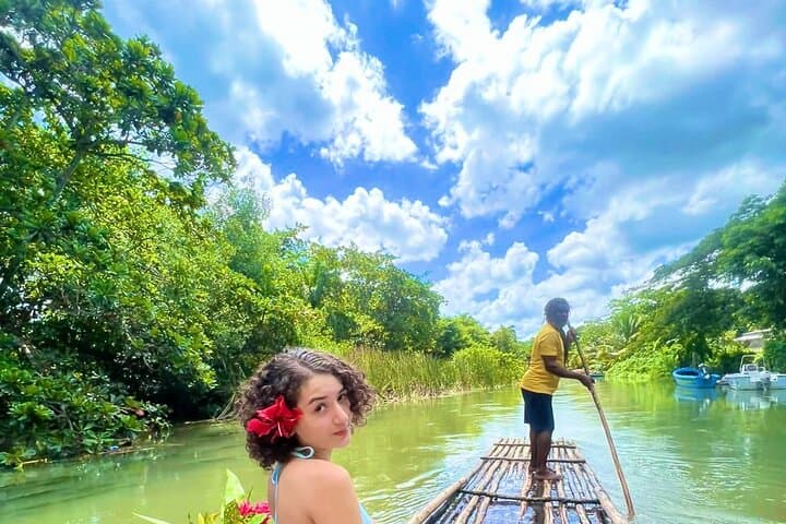 White River Bamboo Rafting from Ocho Rios — Relaxing Rafts & Local Flavor photo 6