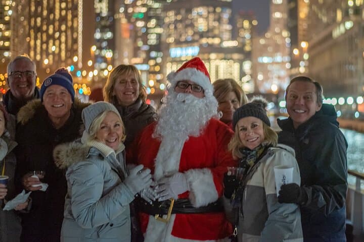 Chicago Holiday Fireworks Cruise: Riverfront Fireworks, Hot Cocoa & Skyline Views