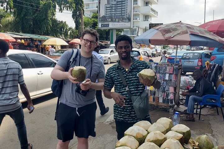 Accra City Tour: Black Star Square, Jamestown & Labadi Beach photo 2