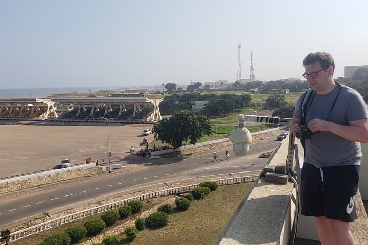 Accra City Tour: Black Star Square, Jamestown & Labadi Beach photo 3
