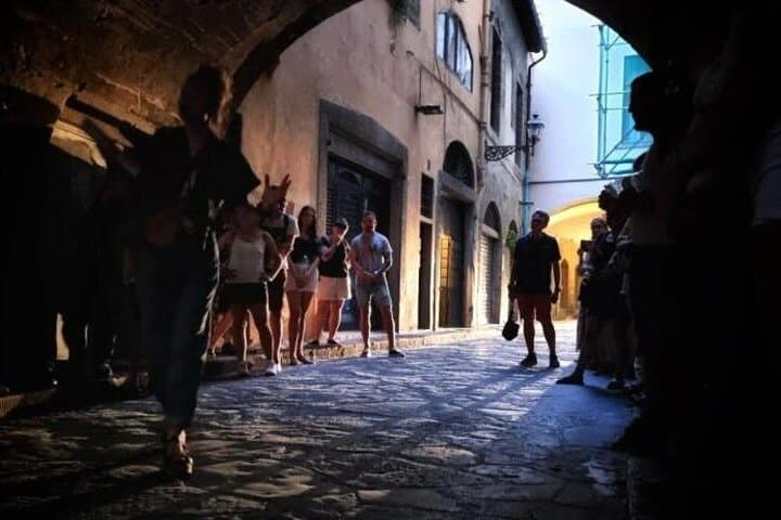 Florence After Dark: Walking the City's Murders, Myths, and Dark Secrets photo 2