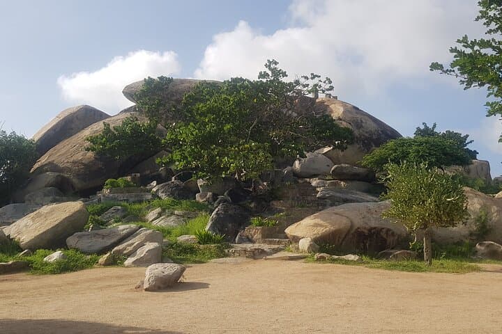 Full-Day Aruba Island Tour: California Lighthouse, Casibari & Baby Beach Swim photo 3