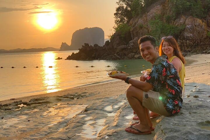 Hong Island Sunset Tour & Bioluminescent Swim with Beach BBQ in Krabi photo 2