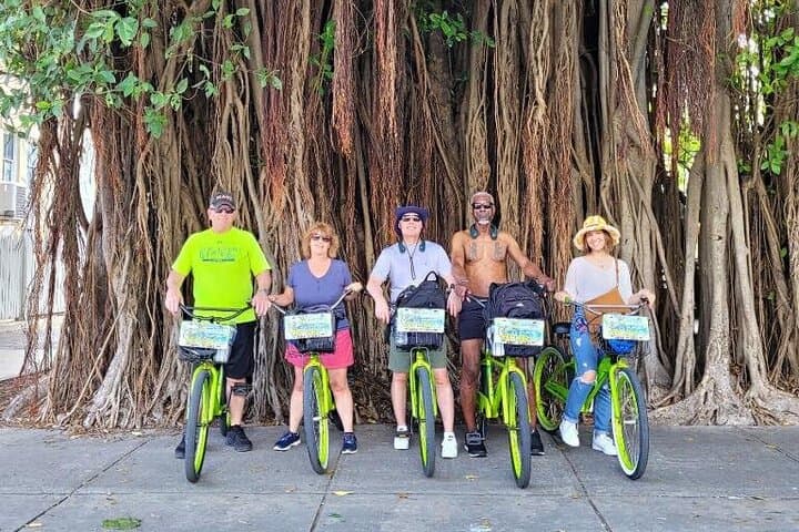 Pedal Old Town: Guided Bike Tour of Key West's Historic Sights