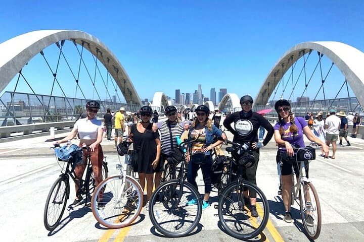 Bike the LA Arts District: Murals, Galleries & Urban Stories photo 5
