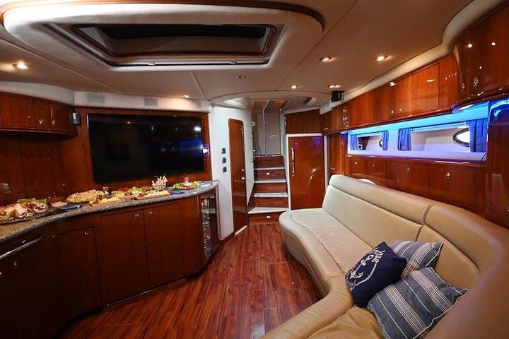 60ft Private Luxury Yacht Charter in Fort Lauderdale: Day & Sunset Cruises photo 4