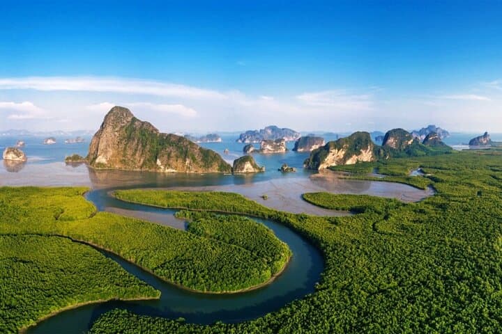 James Bond 5-Island Speedboat: Paddleboard, Canoe & Snorkel from Phuket photo 6