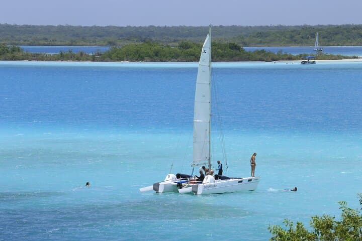 Sailing the Lake of Seven Colors: Wind-Driven Tour of Bacalar Lagoon photo 2