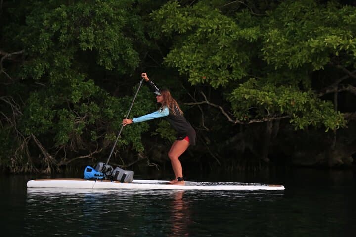 Stand Up Paddleboard in Bacalar Lagoon: Full-Day Rentals and Best Routes photo 2