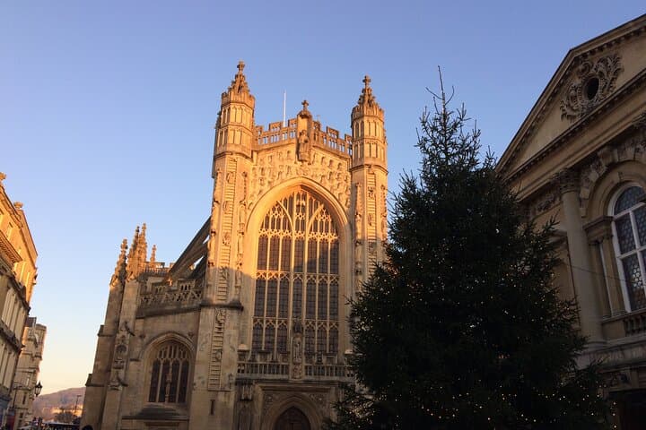 Private Full-Day Bath Tour from London — Roman Baths, Royal Crescent & Georgian Streets photo 3
